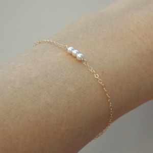 Tiny three pearl bracelet, Sterling Silver, Gold Fill, Rose Gold Fill, Thin bracelet, bridesmaids, flower girl, bridal, Tiny little pearls