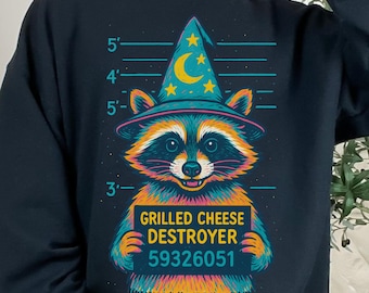 Destructor de sándwiches de queso a la plancha PNG, divertido mapache mago PNG, imagen de ficha policial PNG, regalo hilarante para fanáticos del sándwich de queso a la plancha, amantes de los animales, humor