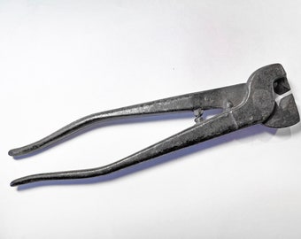 Vintage 1920s Tile NIPPERS PINCHERS 8" with 5/8" Cutters, Mark "S" only. Collectible. Use or Display. From Old Shop Upstate New York
