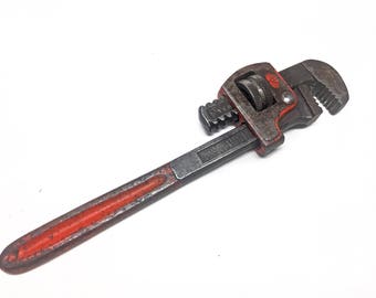 Vintage Rustic Old Antique Improved STILLSON 6" Pipe Plumbers Wrench RIDGE Tool Co Elyria Ohio USA. Collectible. Use.Steampunk.Display,