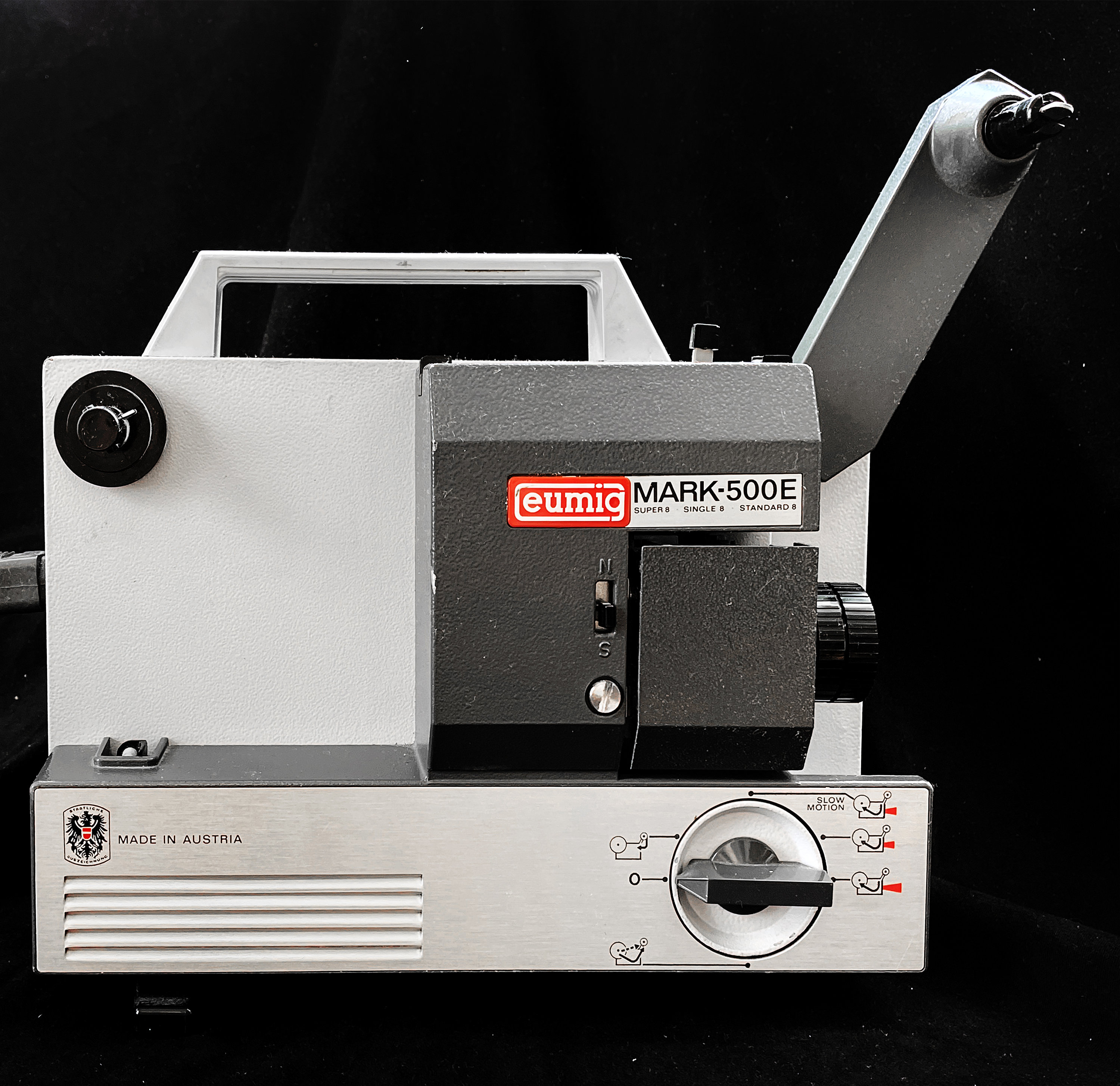 Vintage Late 1970s EUMIG Mark-500e Super 8, Single 8,standard 8