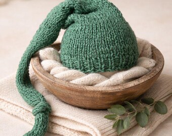 Newborn Long Tail Knit Bonnet • Green Photography Prop