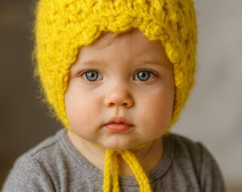 Hand-Knitted Yellow Baby Bonnet – Textured Knit Hat with Ties, 12–24 Months