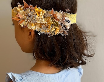 Autumn-Inspired Yellow Floral Headband – Silk & Dried Flowers on Stretch Lace for Baby or Toddler