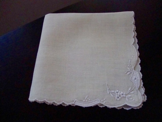 Antique Linen Hankie Ladies Handkerchief Pale Gre… - image 3