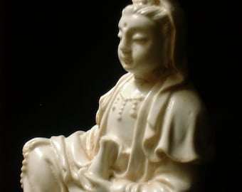 Quan Yin Statue – 4 Inch Ivory Finish, Female Buddha