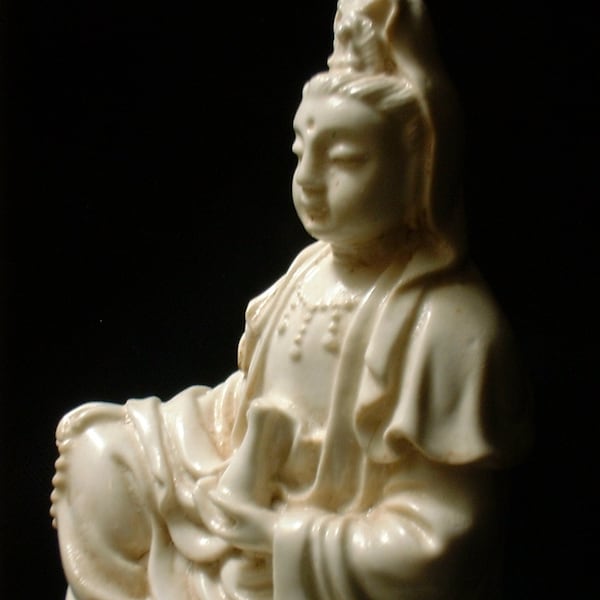 Quan Yin - Detailed - Female Buddha - Chinese Quan Yin - Quan Yin Statue - Travel Buddha -Ivory Finish