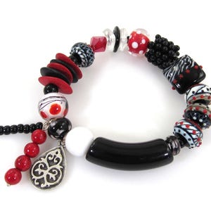 Artisan Lampwork Glass Bracelet, Red Black Bracelet, Avant Garde  Stretch Bracelet, Handmade Carol Murray Jewelry Beaded Bracelet (BR 170)