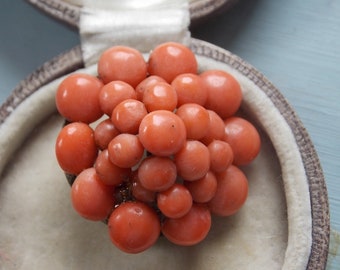 Vintage Victorian Coral Cluster Brooch Pin