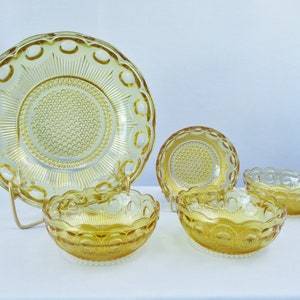 Bartlett Collins &#39;St Genevieve&#39; Bulls Eye Pattern Amber Glass Berry Bowl Set-Shows Use Wear