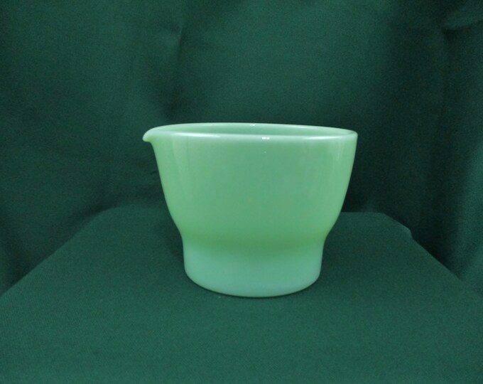 Vintage Jadeite Green Glass 16oz Mortar and Pestle Bowl With Pour Spout No Pestle Etsy
