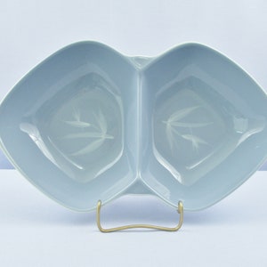 Winfield China USA Blue Pacific Bamboo Pattern Divided Vegetable Dish