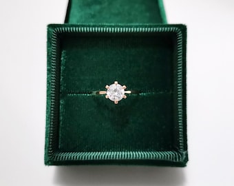 Emerald Green velvet Square Single Slot Ring box | Earrings box | Jewelry box | Presentation box