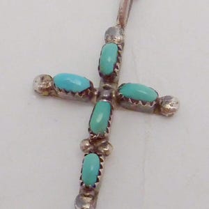 Vintage Zuni Sterling Silver Turquoise Small Cross Pendant Necklace 27179