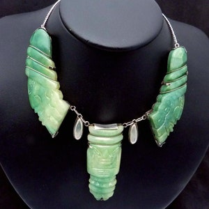 Vintage Taxco Mexico Mexican Sterling Silver Green Stone Carved Necklace 25142