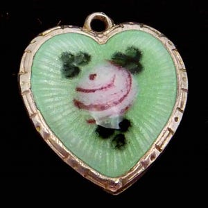 Vintage Tiny Sterling Silver Enamel Green Pink Rose Heart Charm Pendant 27078