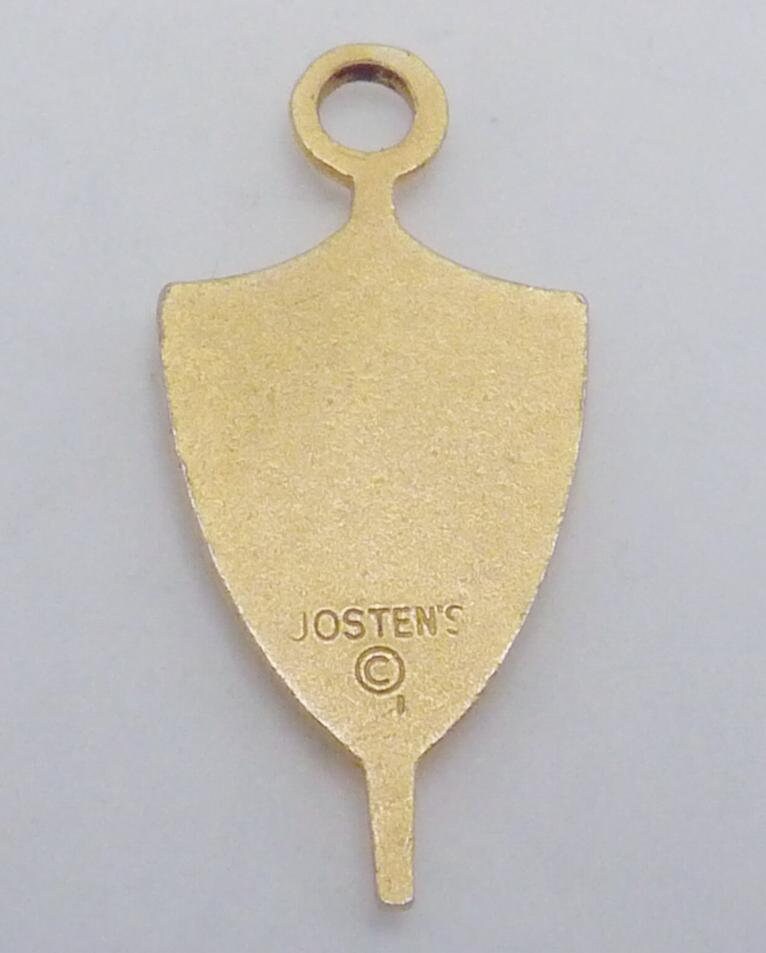 ビンテージカレッジネックレスチャームJOSTENS SENIOR 1969 Vtg Jostens 1969 Senior Key Pendant Necklace Blue/White/Gold