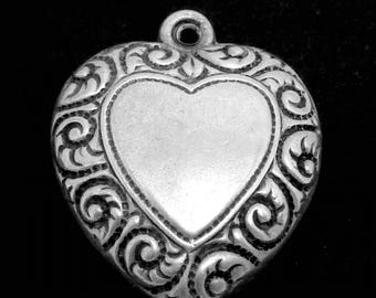 Vintage sterlingzilveren sierlijke hanger met groot gezwollen hart 27102