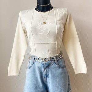 Vintage cream embroidered sweater • Floral patchwork knit top • 90s cottagecore pullover • Wool acrylic blend • Women’s size S • Romantic