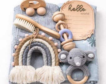 Scatola regalo unica per neonati, set di sonagli a forma di elefante grigio - giocattoli in legno, regalo neutro per neonati, giocattolo sensoriale Montessori