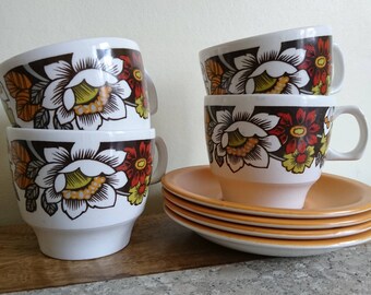 Retro Tea Cups, Bold Floral Tea Cups x 4