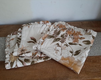 Retro Floral Cushion Covers with Honesty Print