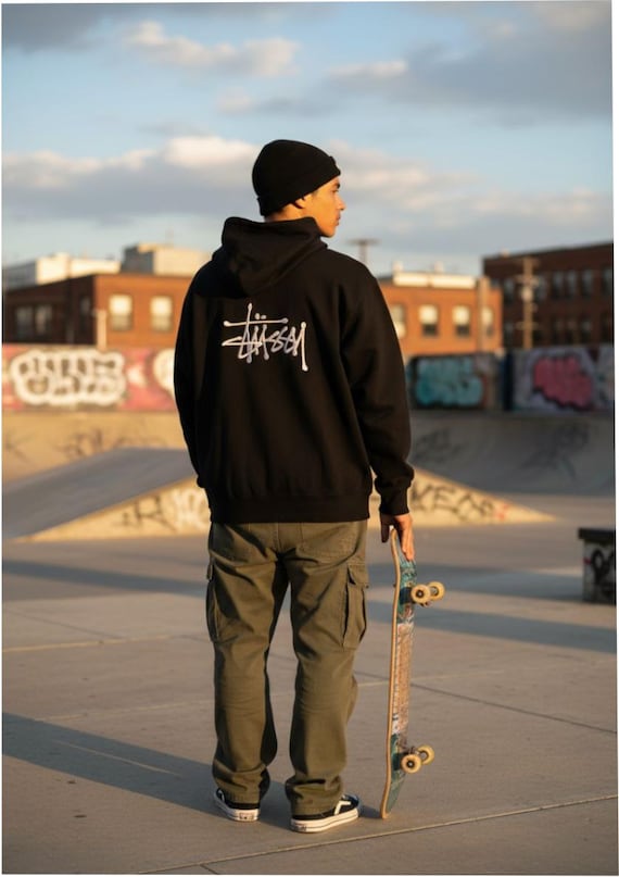 Y2K Streetwear Sweatshirt | Stussy Oversized Graffiti Hoodie