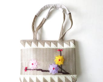straw-like shoulder bag, vintage needlepoint purse looks like straw with flowers