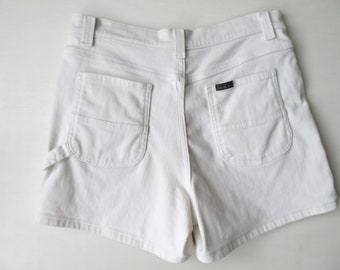 Lee carpenter shorts, white highwaisted shorts with pockets, field shorts, minimalist clothing, vintage 90s, women small medium
