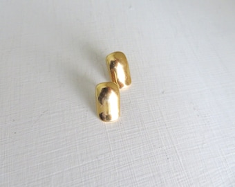 modernist earrings, abstract sculptural shape, gold tone, post stud, minimalist jewelry, vintage 90s jewelry, Liz Claiborne, gift idea