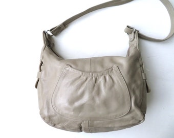 Vintage 70s Hobo Bag, Taupe Leather Shoulder Bag, Dumpling Purse