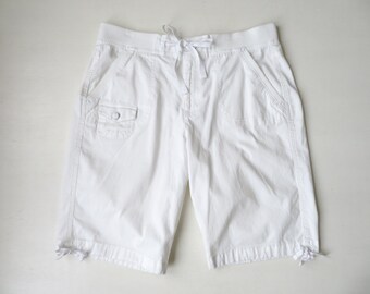 White Cotton Shorts, Vintage y2k, Long Length with Drawstring & Elastic Waist, 33" to 34"