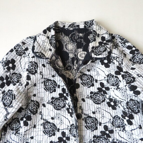 Vintage 90s Reversible Quilted Jacket: Black & Wh… - image 8