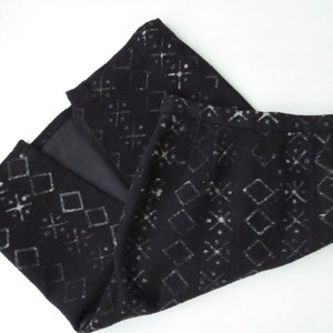 vintage 80s pencil skirt, XS, black abstract batik print, minimalist clothing, women extra small