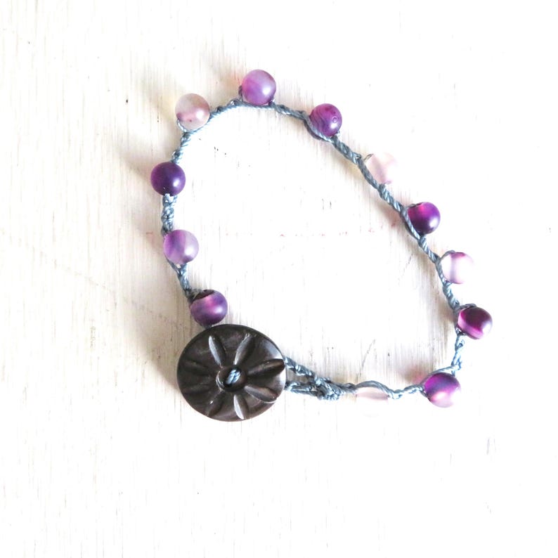 Amethyst Bracelet with Vintage Button - 7 inches long - Lavender image 9