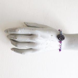 Amethyst Bracelet with Vintage Button - 7 inches long - Lavender image 3