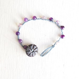 Amethyst Bracelet with Vintage Button - 7 inches long - Lavender image 2