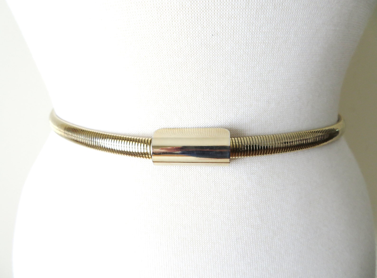 ceinture maille doree