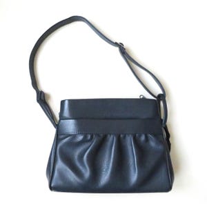 Vintage 70's navy blue shoulder bag with long adjustable strap & 4 sections - vinyl faux leather.