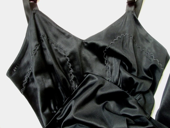 black slip, XS, vintage 50s 60s nylon full slip, … - image 3