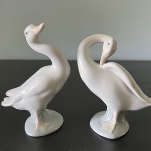 Lladro Swan Figurine - Etsy