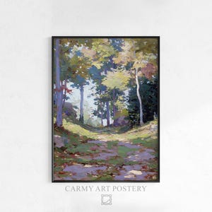 Può includere: Stampa artistica incorniciata di un sentiero nella foresta. Il dipinto raffigura un sentiero che conduce in una radura soleggiata, circondata da alberi con fogliame verde, giallo e blu. L'opera è firmata "CARMY ART POSTERY".