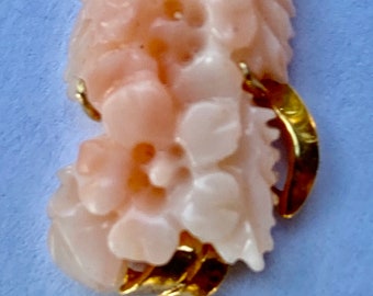 Vintage Carved Angel Skin Pink Coral & 14k Gold Necklace