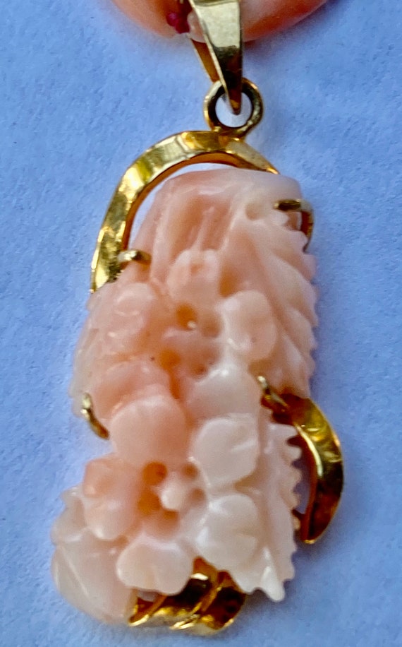 Vintage Carved Angel Skin Pink Coral & 14k Gold Ne