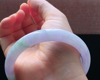 61.6 mm Frühlings-grüner Lavendel Jadeit Armreif - Bi-Color Fu Armband, Myanmar Jadeit