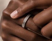 Minimalist Crater Surface Tactile Fidget Ring — photo 4