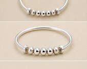 Sliding Bead Wiggle Fidget Ring for Women — photo 4