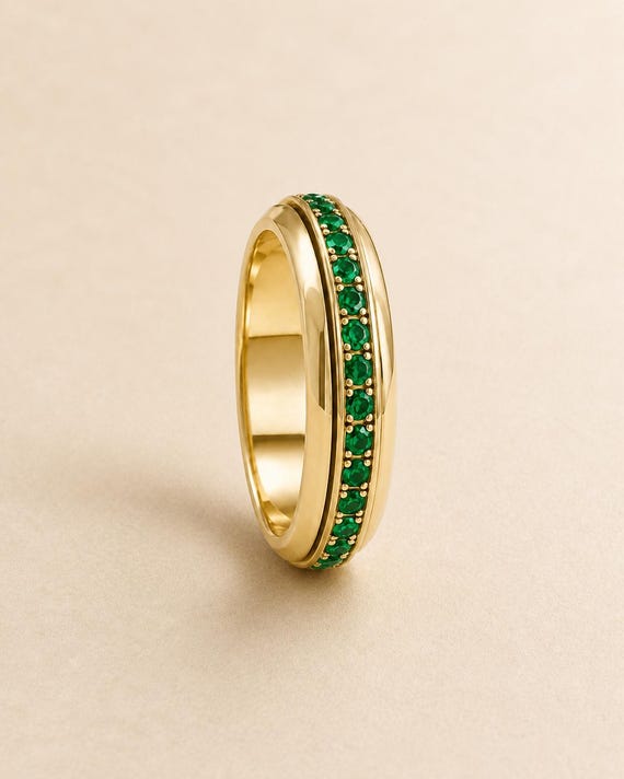 Emerald Spinner Ring