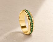 Emerald Spinner Ring — photo 3