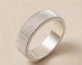 Ribbed Tactile Fidget Ring Unisex — photo 1